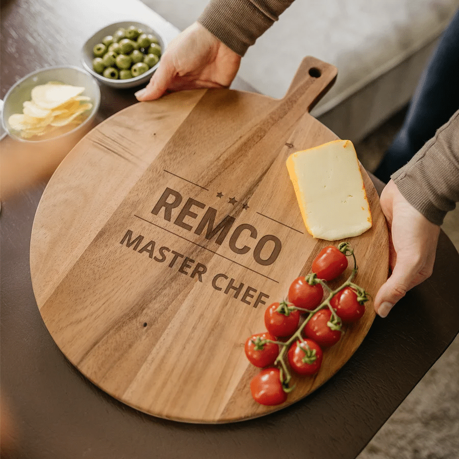 Borrelplank met gravure kerstcadeau voor vader opa 75 jaar - borrelplank met gravure